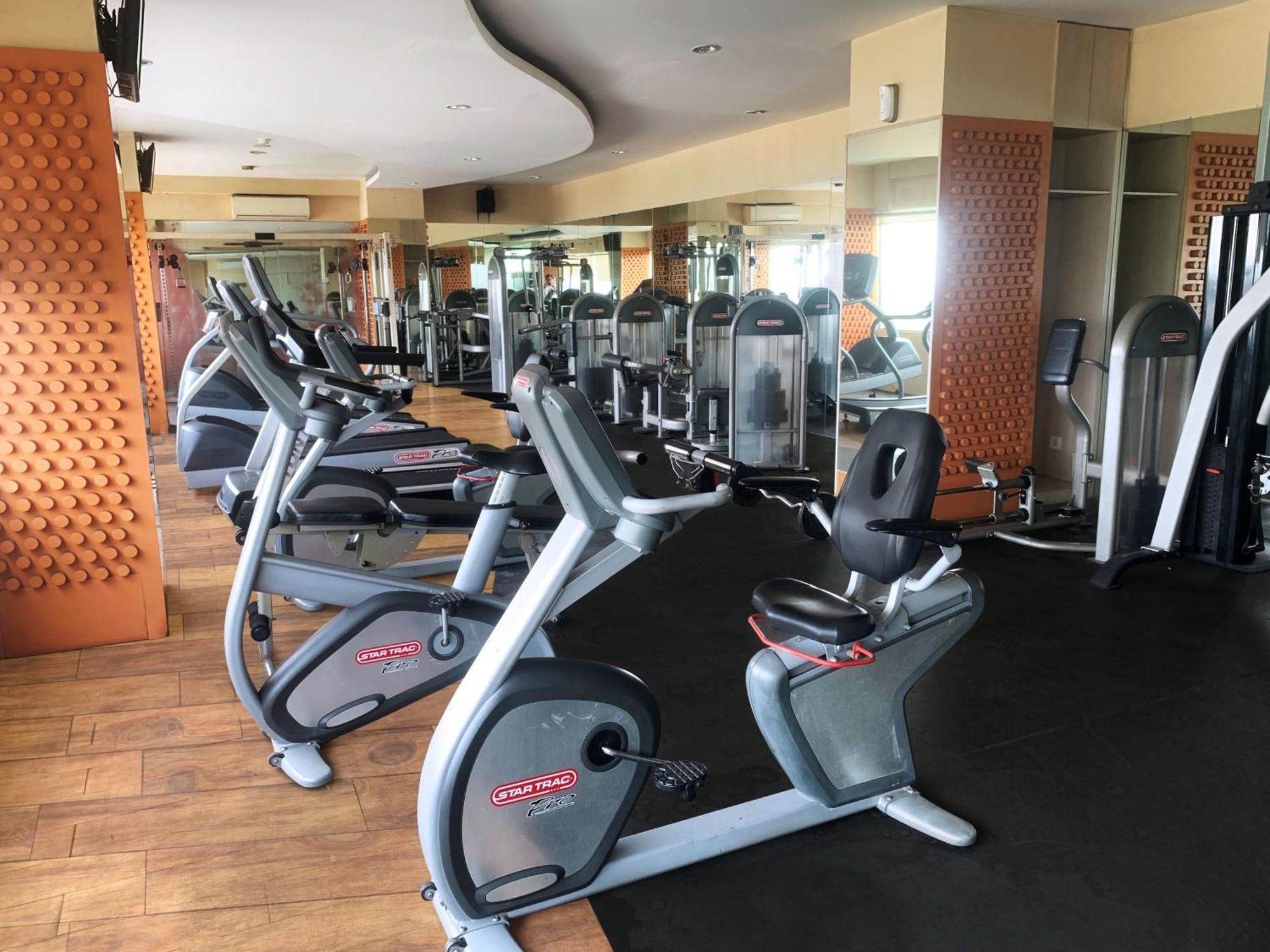 Nemuru Grand Serpong Panunggangah Luaran gambar